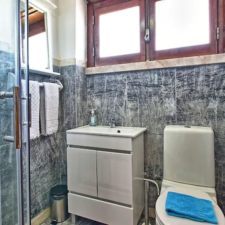 Apolonia Mit Waschmaschine By Interhome Apartamento