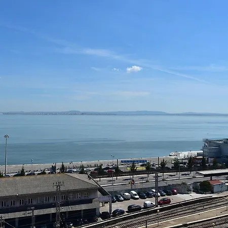 Apolonia Mit Waschmaschine By Interhome Lisboa