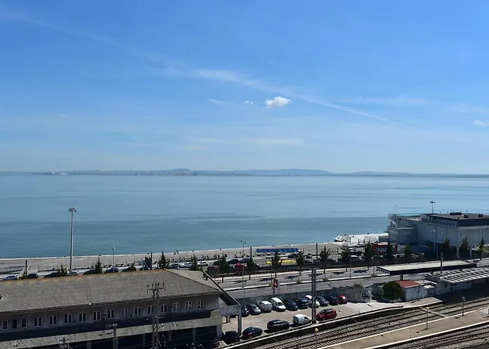 Apolonia Mit Waschmaschine By Interhome Lisbon