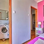 아파트 Apolonia Mit Waschmaschine By Interhome 리스본